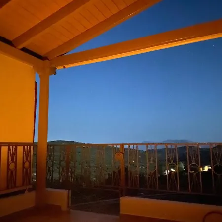 αρχοντικό στα τοπόλια Chaletu Kalathenai